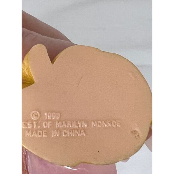 Vintage Marilyn Monroe Figure Ornament 1990 Christmas Gold Dress - Picture 4 of 4